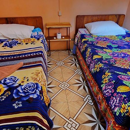 Hospedaje Santo Domingo Panajachel Dış mekan fotoğraf