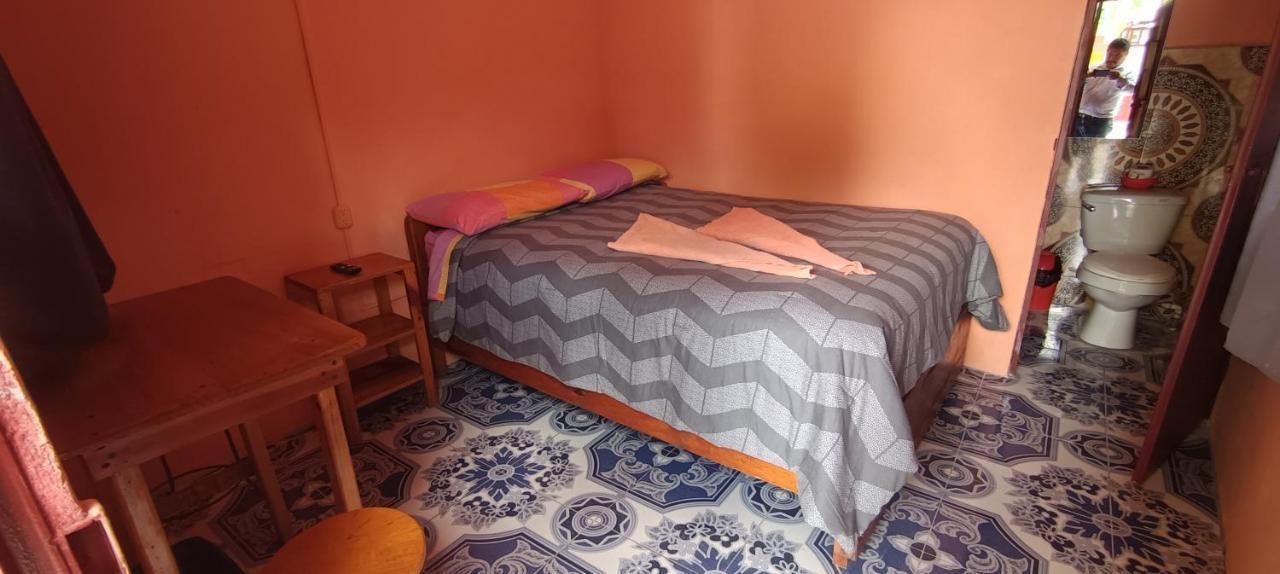 Hospedaje Santo Domingo Panajachel Dış mekan fotoğraf