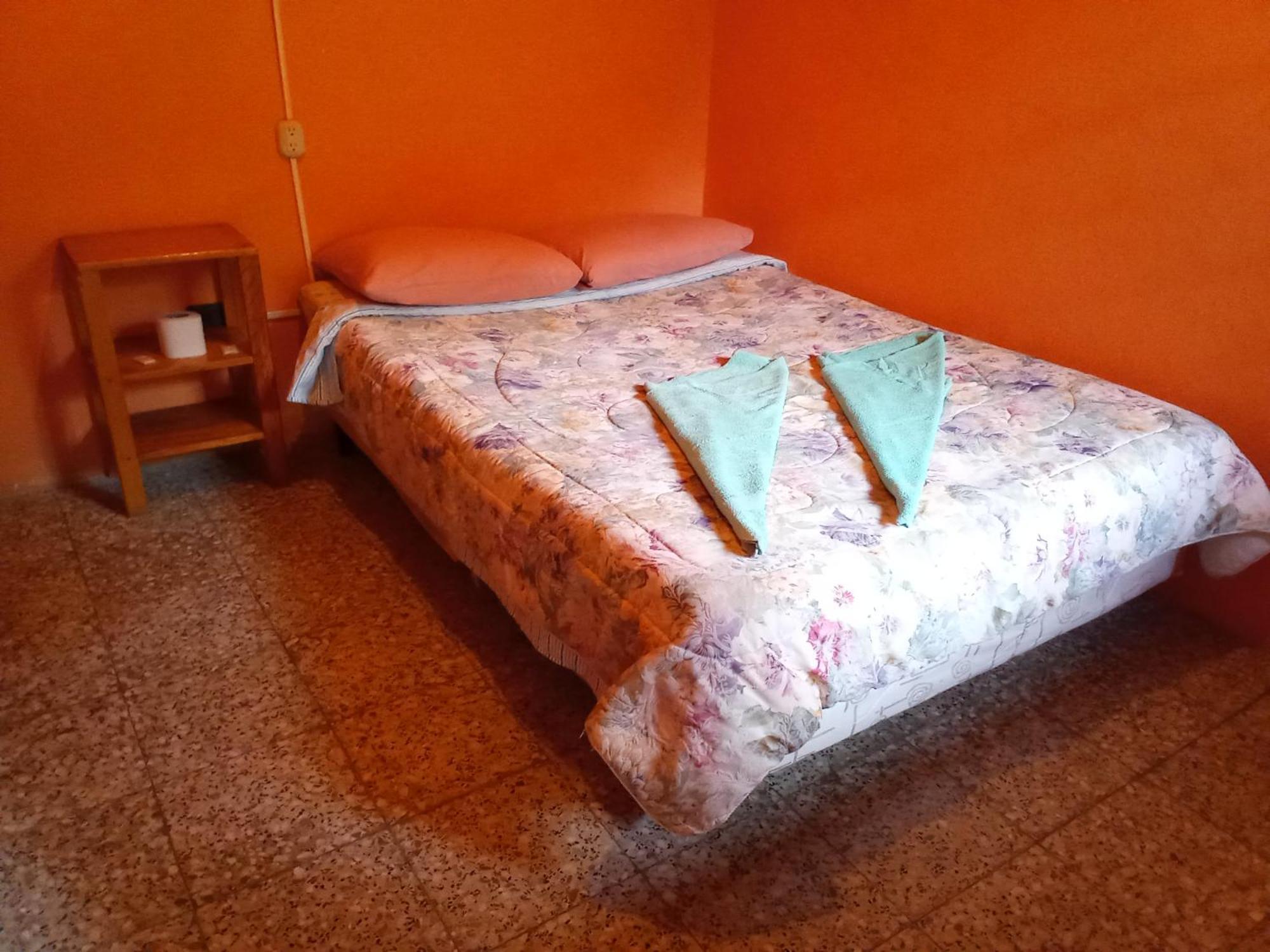 Hospedaje Santo Domingo Panajachel Dış mekan fotoğraf