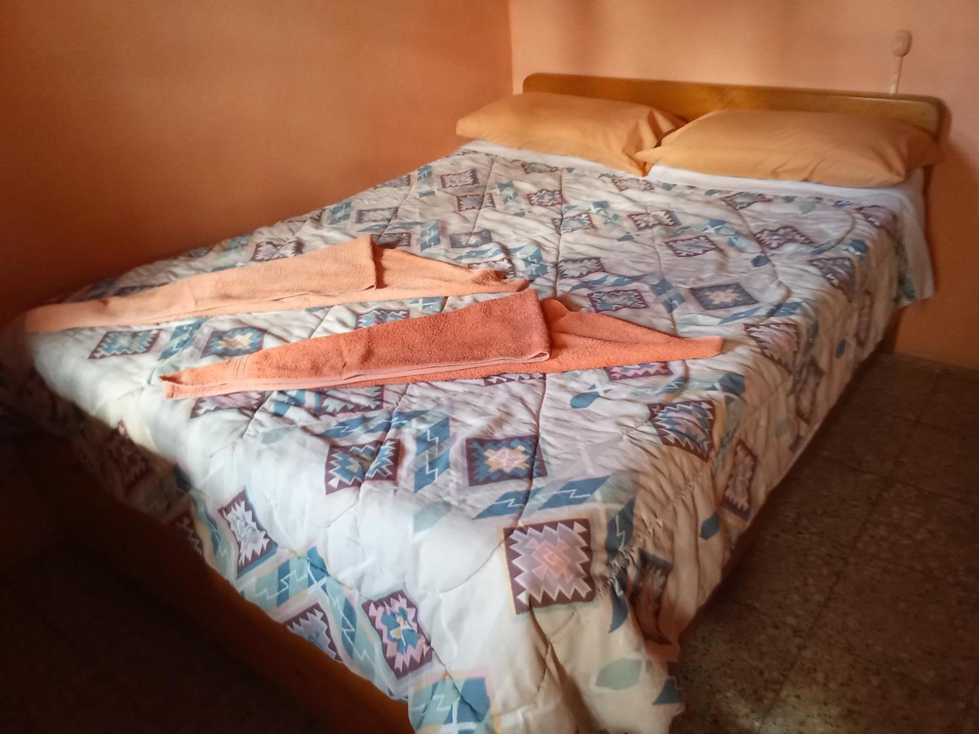 Hospedaje Santo Domingo Panajachel Dış mekan fotoğraf